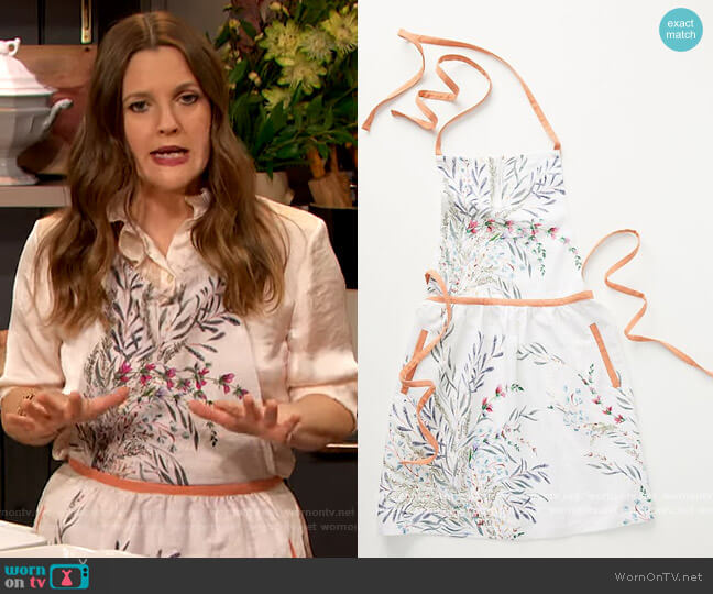 Printemps Apron by Anthropologie worn by Drew Barrymore on The Drew Barrymore Show