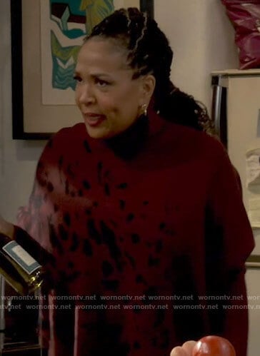 Barbara’s splatter print sweater on Call Your Mother