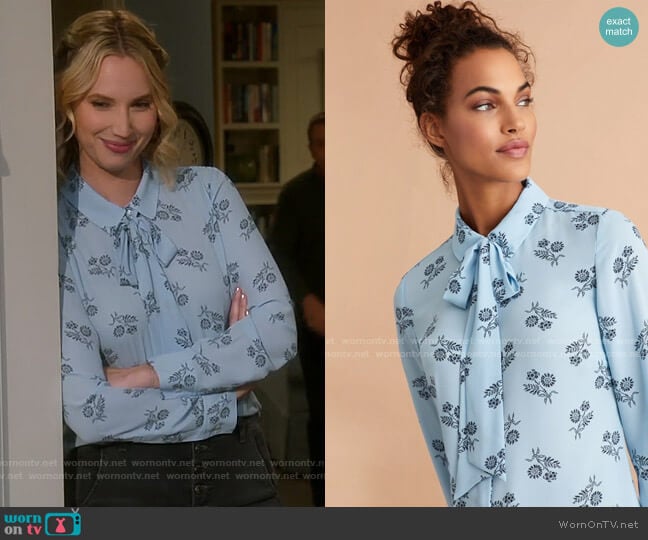 Brooks Brothers Floral-Print Bow-Neck Crepe Shirt worn by Mandy Baxter (Molly McCook) on Last Man Standing