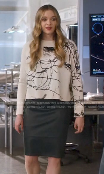 Caitlin's scribble print sweatshirt on The Flash