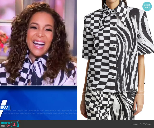 Padded Shoulder Short-Sleeve Shirt by Christopher John Rogers worn by Sunny Hostin on The View