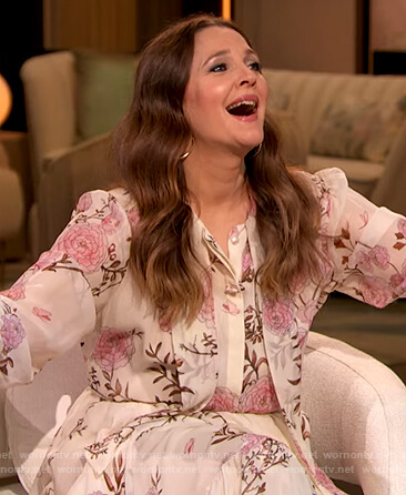 Drew’s pink floral blouse and skirt on The Drew Barrymore Show