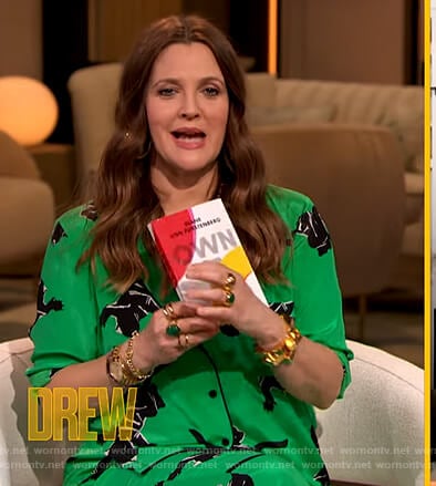 Drew’s green panther print blouse and pants on The Drew Barrymore Show