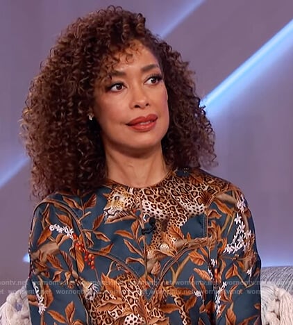 Gina Torres's ruffled tiger print dress on The Kelly Clarkson Show