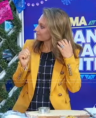 Ginger’s yellow double breasted blazer on Good Morning America