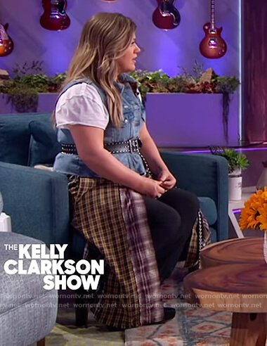 Kelly's mixed media denim vest on The Kelly Clarkson Show