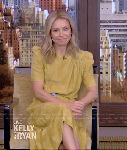 Kelly's yellow velvet dress and tie dye belt on Live with Kelly and Ryan