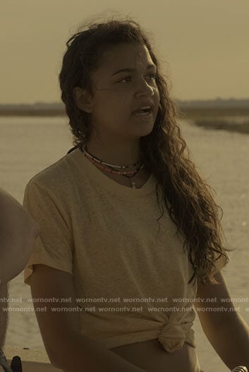 Kiara's yellow t-shirt on Outer Banks