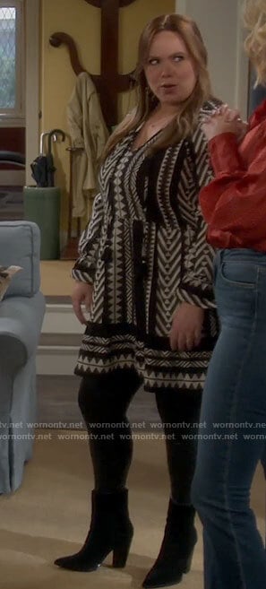 Kristin's black and white geometric print dress on Last Man Standing