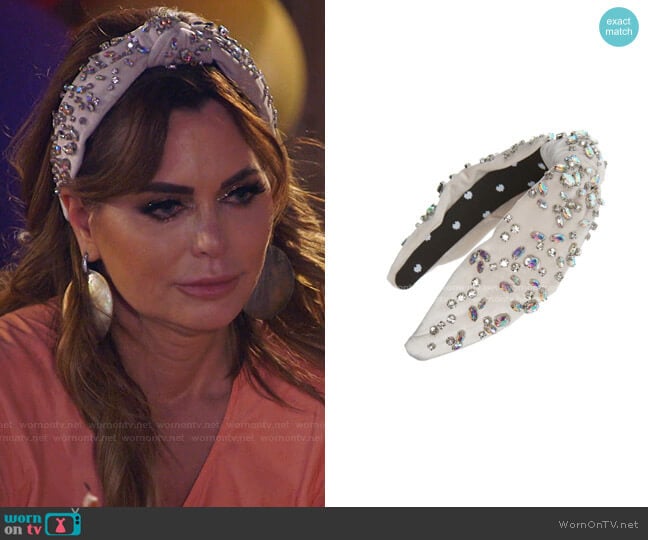 Crystal Knotted Velvet Headband by Lele Sadoughi worn by D’Andra Simmons on The Real Housewives of Dallas