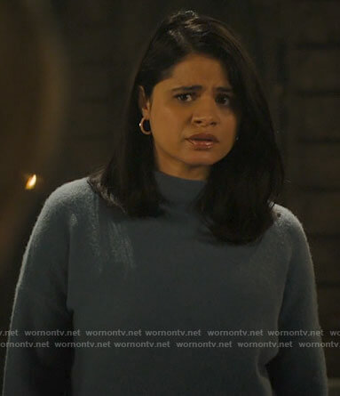 Mel's blue high neck sweater on Charmed