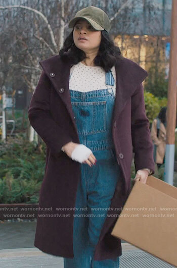 Mel’s denim overalls on Charmed