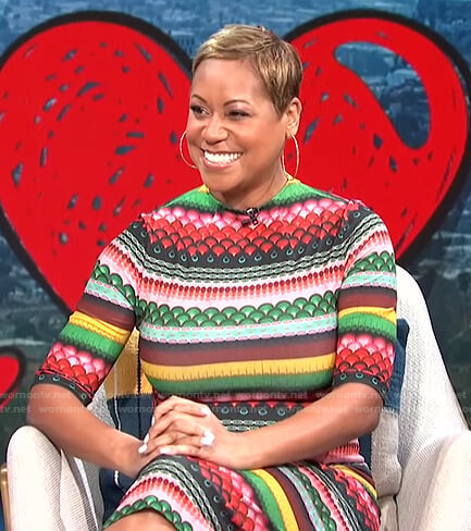 Monique’s multicolor printed dress on E! News Daily Pop