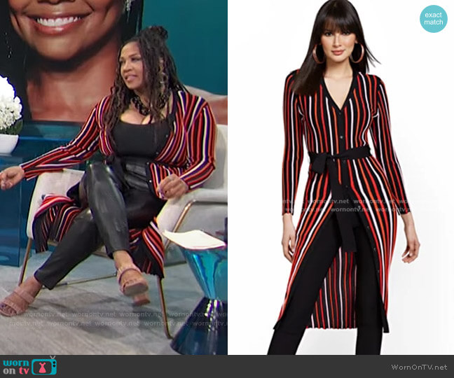 Striped V-Neck Duster by New York & Company worn by Kym Whitley on E! News