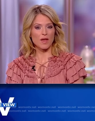 Sara's pink ruffled dress on The View