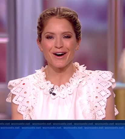 Sara's white eyelet top on The View