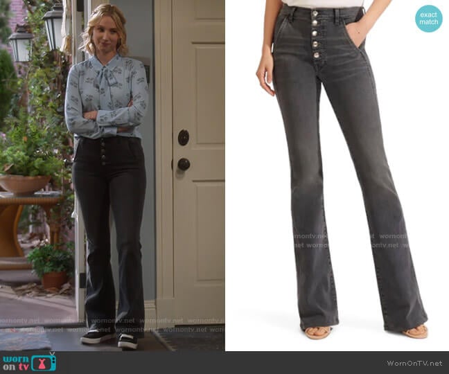 Veronica Beard Beverly High Waist Skinny Flare Jeans worn by Mandy Baxter (Molly McCook) on Last Man Standing