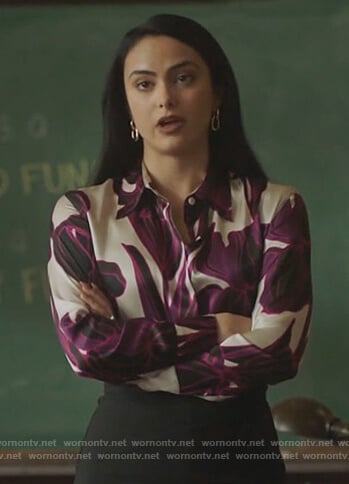 Veronica’s satin floral print blouse on Riverdale