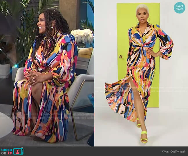 Twist-Front Maxi Shirtdress by New York & Company worn by Kym Whitley on E! News