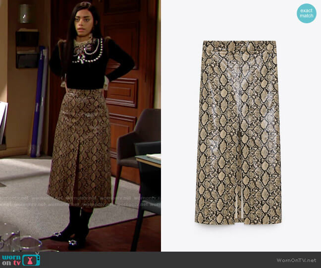 Zara Faux Leather Snake Print Skirt worn by Zoe (Kiara Barnes) on The Bold and the Beautiful