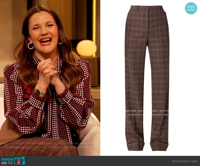 Flore High-Waisted Cashmere Check Pants by Akris worn by Drew Barrymore on The Drew Barrymore Show