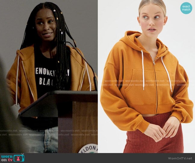 BDG Leah Cropped Zip-Front Hoodie Sweatshirt worn by Jordan Moore (	Keeya King) on Batwoman