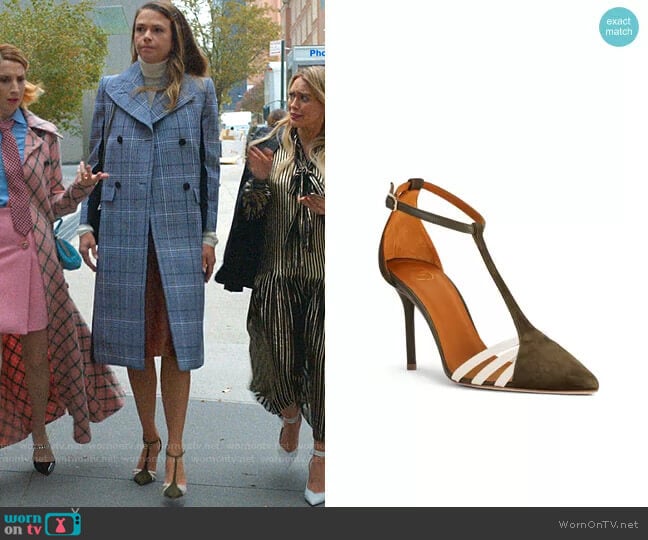 Ila Pump in Green Suede by Malone Souliers worn by Liza Miller (Sutton Foster) on Younger