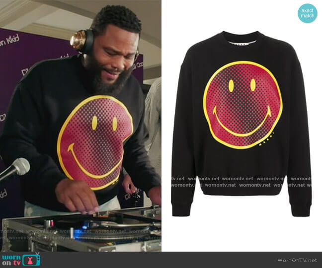 Smile-Print Sweatshirt by Marni worn by Andre Johnson (Anthony Anderson) on Black-ish