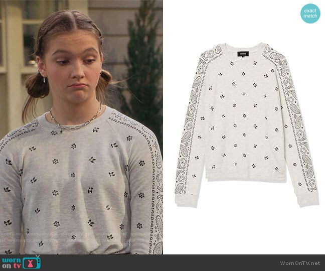 Slouchy Bandana Print Raglan Sweatshirt by Monrow worn by Presley (Jayden Bartels) on Side Hustle