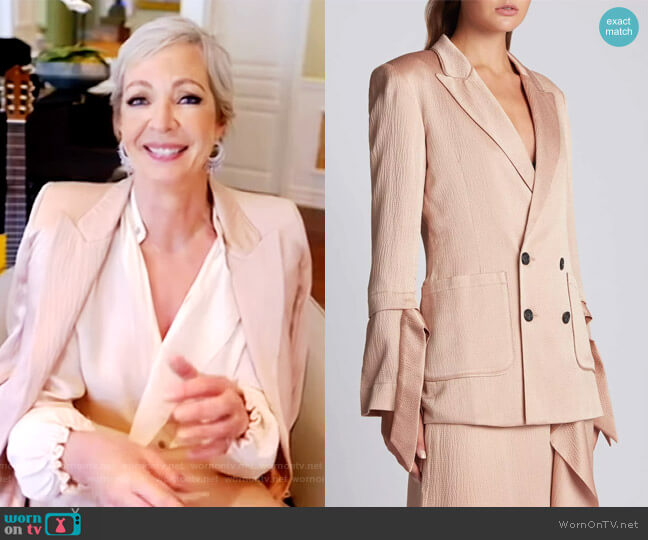 Karon Jacket by Roland Mouret worn by Allison Janney on The Drew Barrymore Show