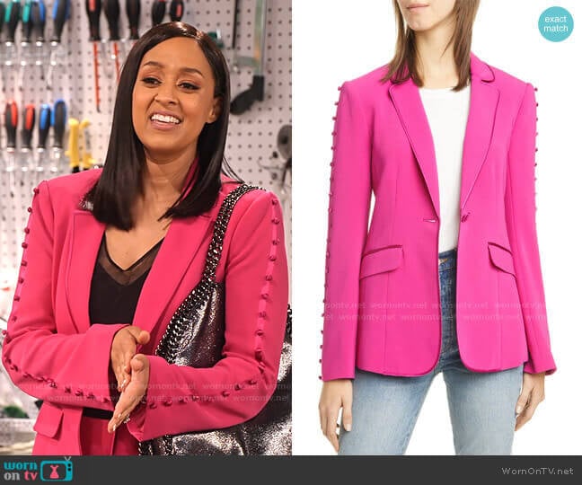 Vivi Blazer by Cinq a Sept worn by Cocoa McKellan (Tia Mowry-Hardrict) on Family Reunion