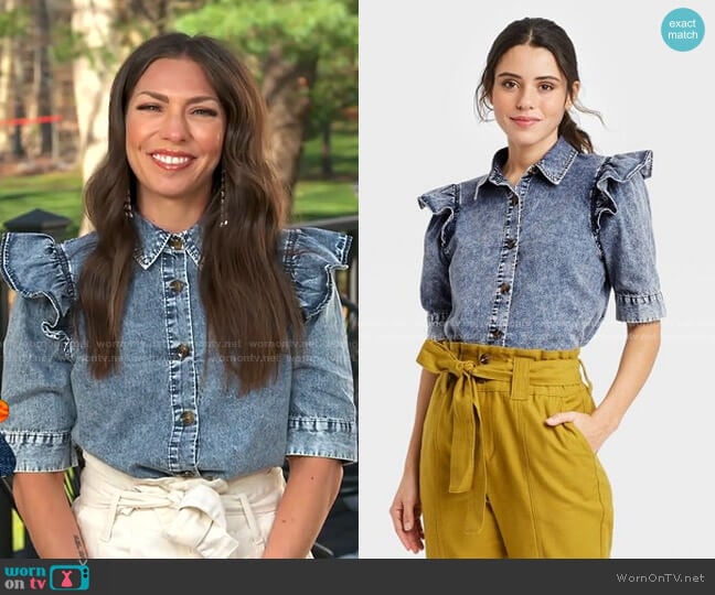 Puff Elbow Sleeve Button-Down Shirt by Who What Wear worn by Melissa Garcia on GMA