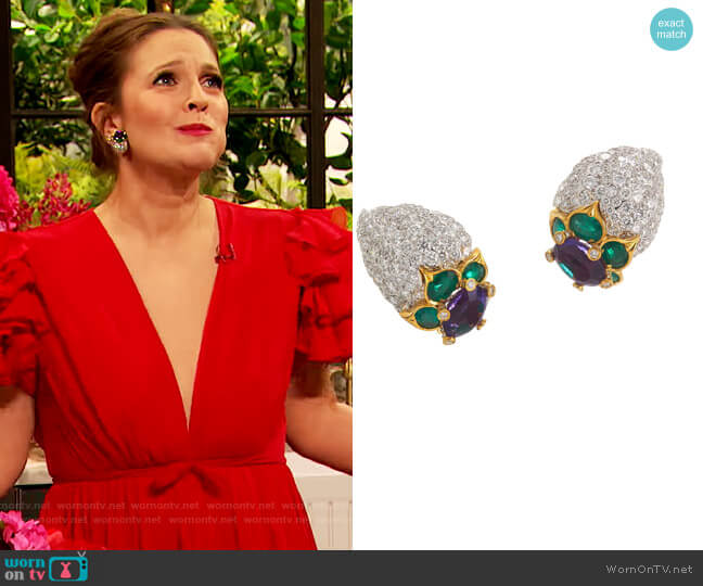 Blossom Earrings by David Webb worn by Drew Barrymore on The Drew Barrymore Show