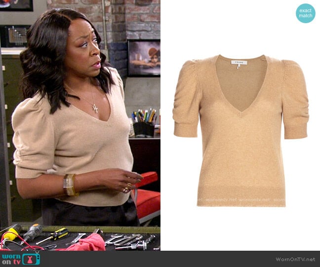 Frame Caramel Heather Frankie Sweater worn by Tina Butler (Tichina Arnold) on The Neighborhood