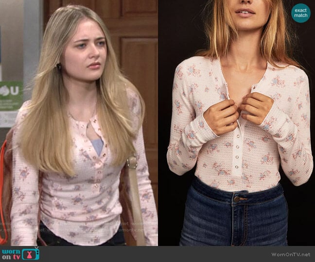 Free People One Of The Girls Printed Henley worn by Faith Newman (Reylynn Caster) on The Young and the Restless