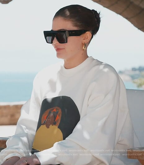 Kylie's white printed sweatshirt on Keeping Up with the Kardashians