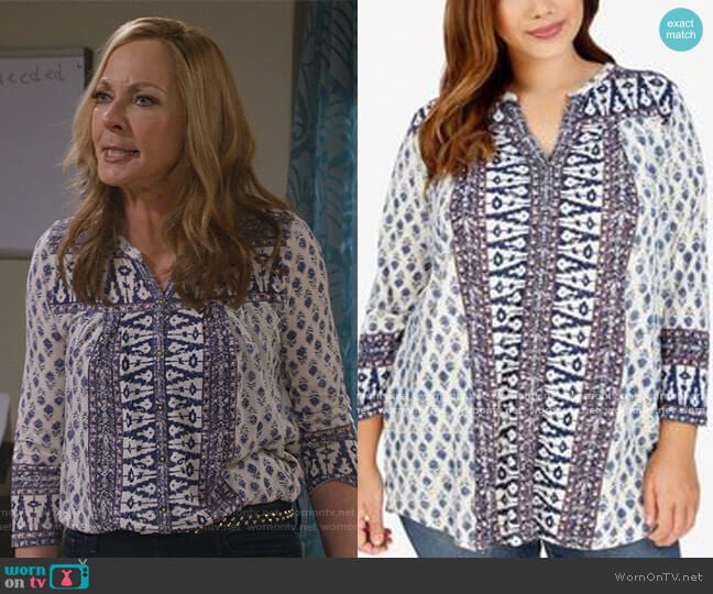 Geometric Print Blouse by Lucky Brand worn by Bonnie Plunkett (Allison Janney) on Mom