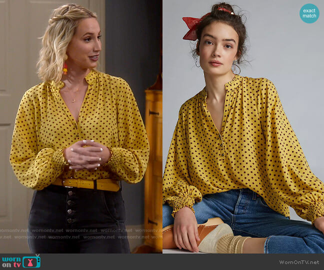 Anthropologie Maeve Colette Peasant Blouse worn by Mandy Baxter (Molly McCook) on Last Man Standing