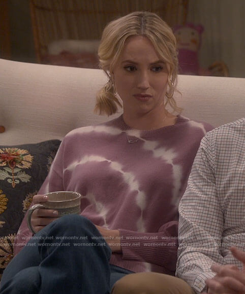 Mandy's pink tie dye sweater on Last Man Standing