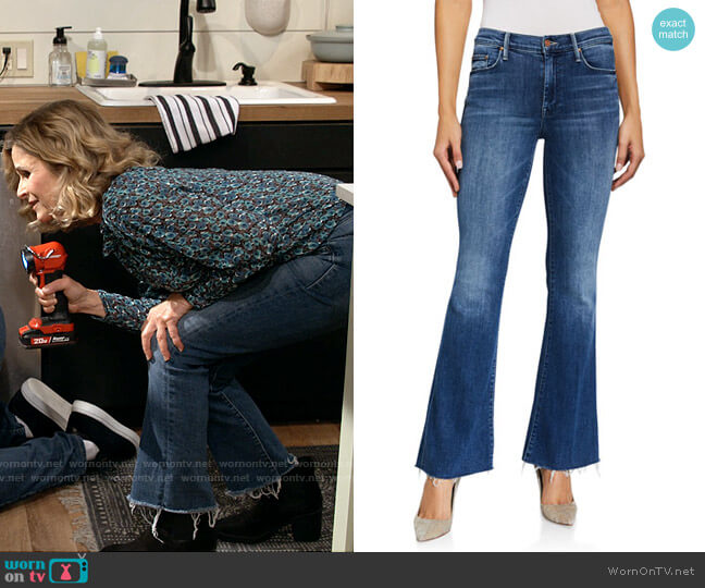 Mother The Weekender Jeans in Groovin worn by Jean Raines (Kyra Sedgwick) on Call Your Mother