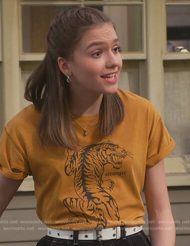 Presley's tiger graphic tee on Side Hustle