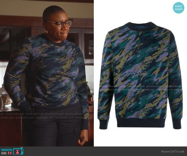 Camouflage-Print Organic Cotton Sweatshirt by PS Paul Smith worn by Henrietta Wilson (Aisha Hinds) on 9-1-1