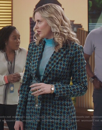 Tami's green printed blazer on Kenan