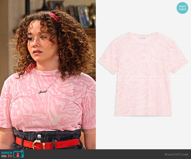 Abstract Animal Mesh Tee by Topshop worn by Jade (Talia Jackson) on Family Reunion