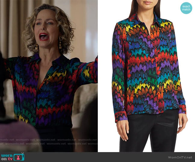 Willa Printed Blouse by Alice + Olivia worn by Jacqueline (Melora Hardin) on The Bold Type