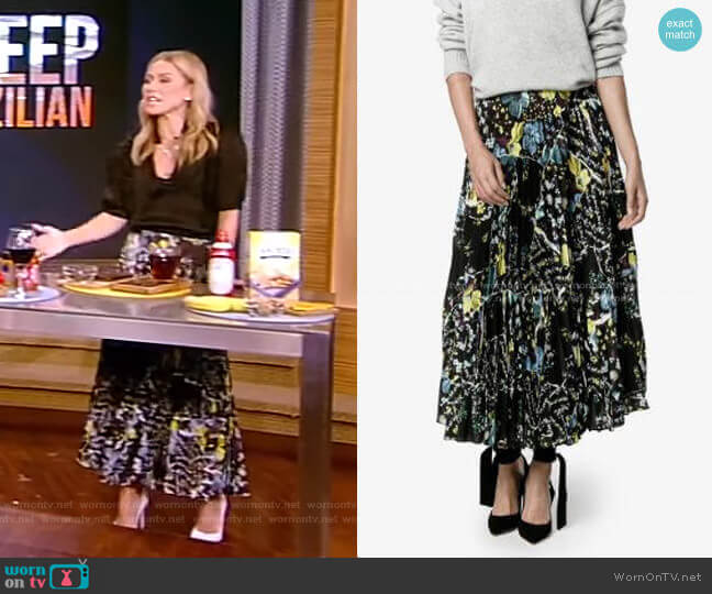 Floral Print Pleated Skirt by Erdem worn by Kelly Ripa  on Live with Kelly & Ryan