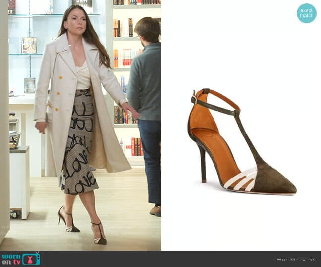 Ila Pump in Green Suede by Malone Souliers worn by Liza Miller (Sutton Foster) on Younger