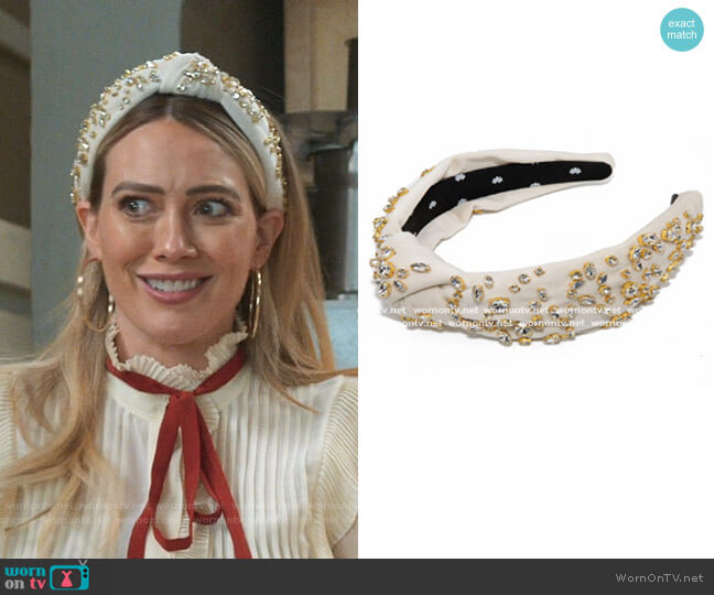 Mixed Crystal Headband by Lele Sadoughi worn by Kelsey Peters (Hilary Duff) on Younger