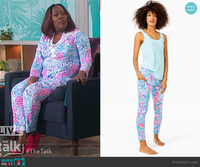 High Rise Weekender Midi Legging by Lilly Pulitzer worn by Sheryl Underwood on The Talk