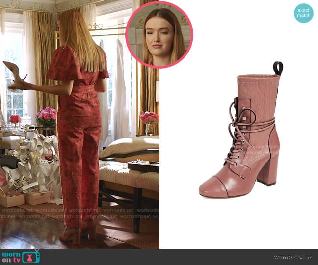 Veruka Boots by Stuart Weitzman worn by Kirby Anders (Maddison Brown) on Dynasty